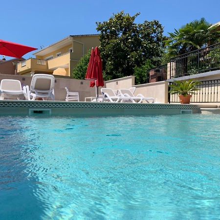 Grand Pool Apartment Ika-奥帕提亚 外观 照片