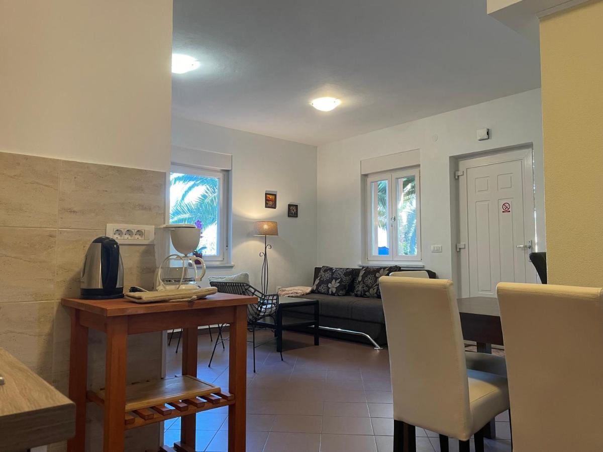 Grand Pool Apartment Ika-奥帕提亚 外观 照片